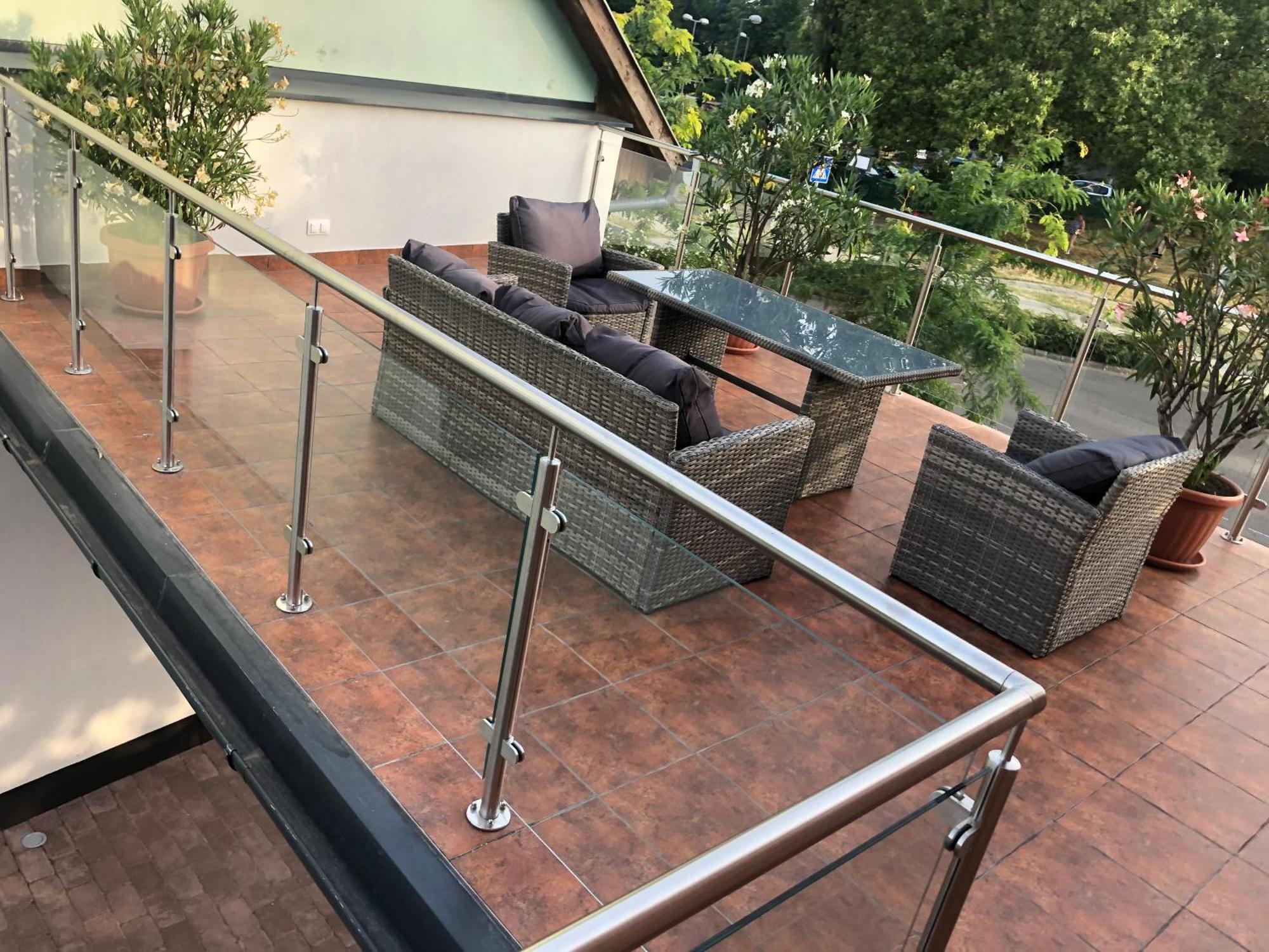 גיולה Castellum Apartmanhaz מראה חיצוני תמונה